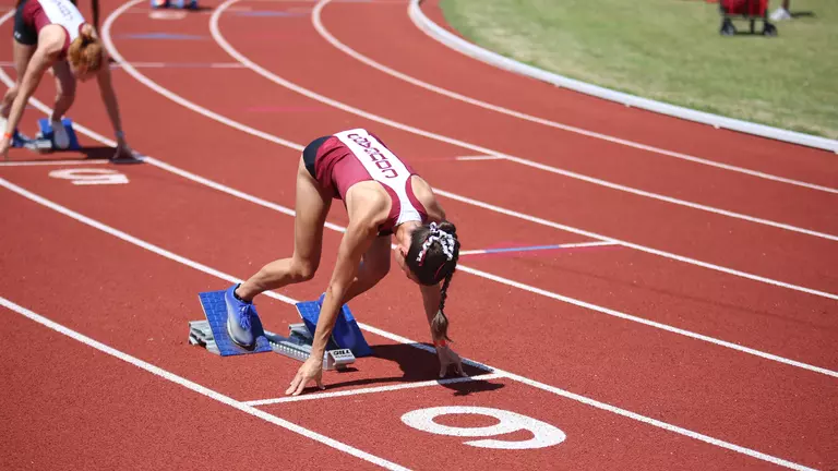 Runner in the blocks