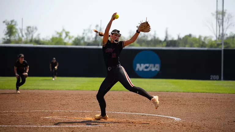 Mackenzie Mathis pitching