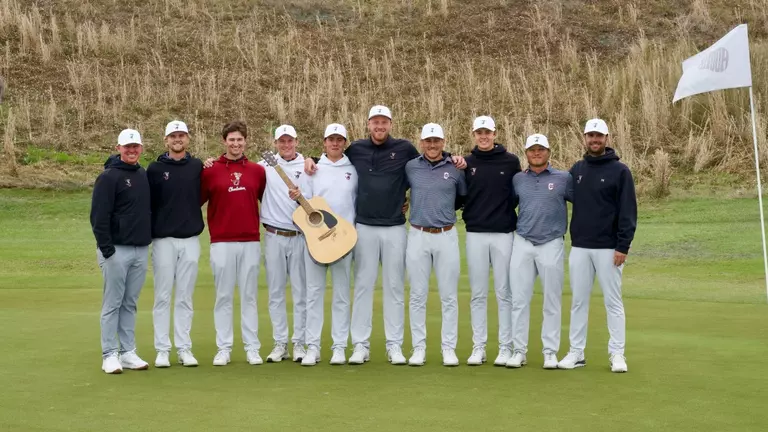 Men's Golf Hootie Champions