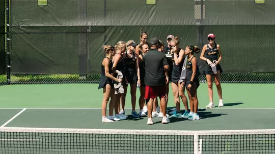 2026 Women's Tennis Team Huddle
