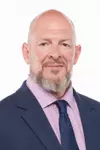 Aaron Fearne Headshot