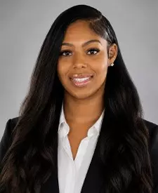 Danielle McTeer Headshot