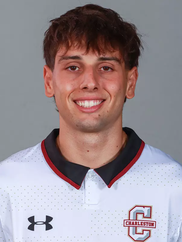 Arnau Olle Headshot