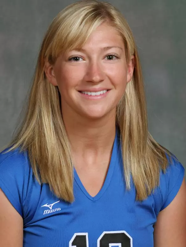Molly Lahr