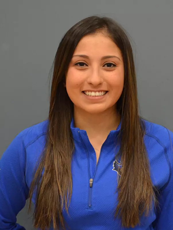 Anasovitch-Victoria-Head Shot