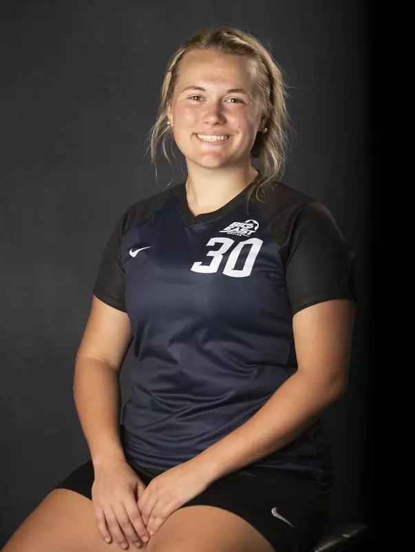Chloe Behrens