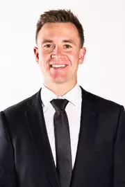 Steven Ashworth Headshot 2024-2025
