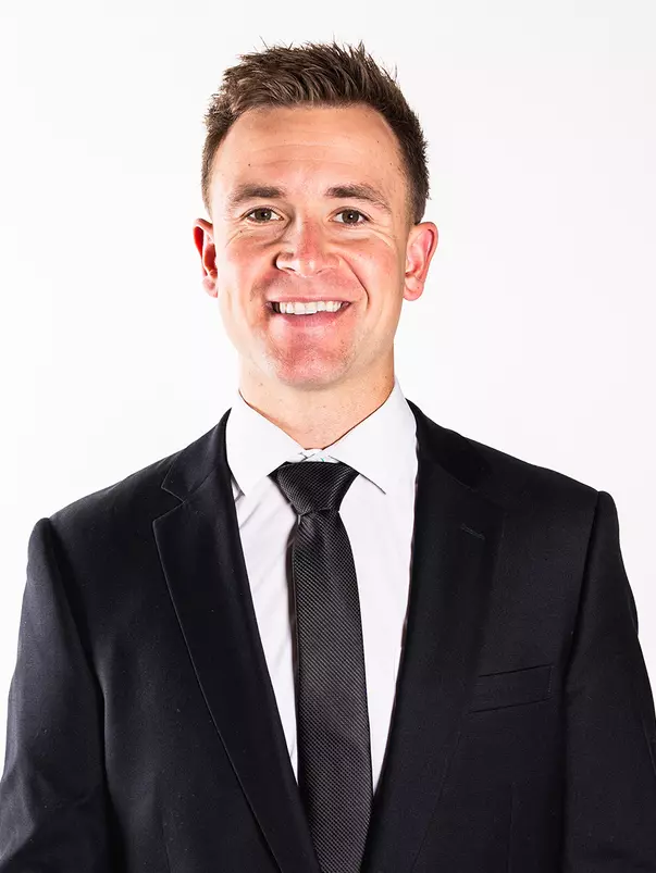 Steven Ashworth Headshot 2024-2025