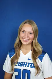 Madeline Smyka Headshot