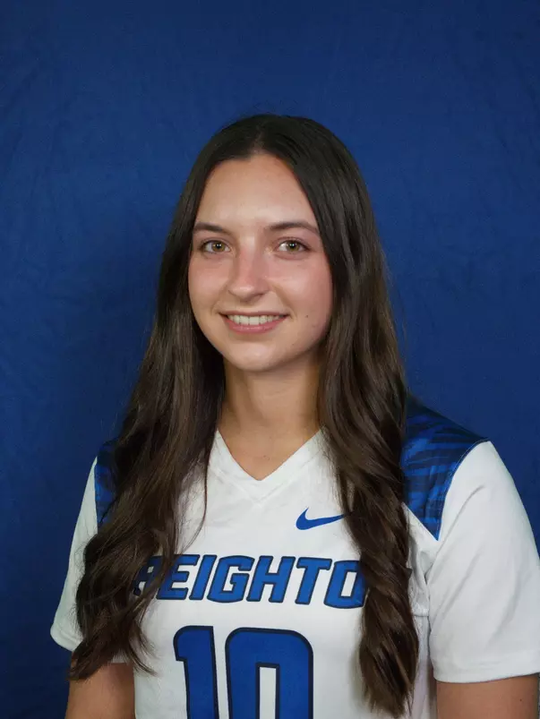 Zanaida Reitenbach Headshot