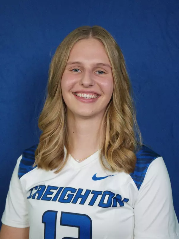 Anna Leicht Headshot