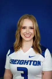 Mackenzie Connaughton Headshot