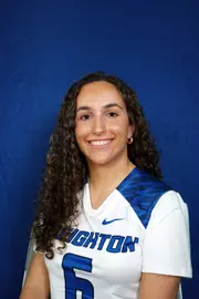 Mary Tomolo Headshot