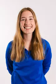 Claire Robertson - 26 - Head Shot