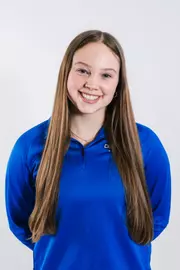 Klaire Oehlke - 26 - Head Shot