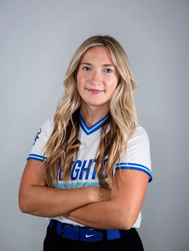 Olivia Schartz Headshot