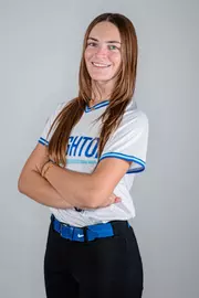 Savannah Clelland Headshot