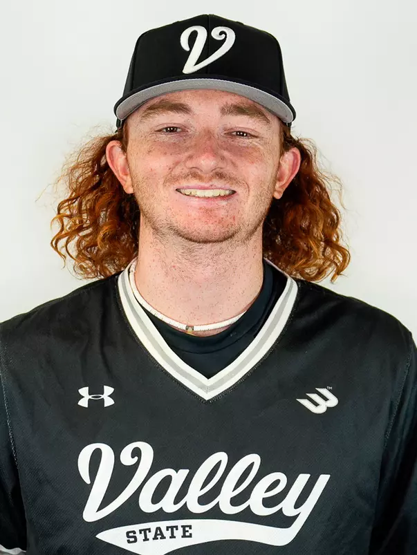 Thomas Bainton 2024 Headshot