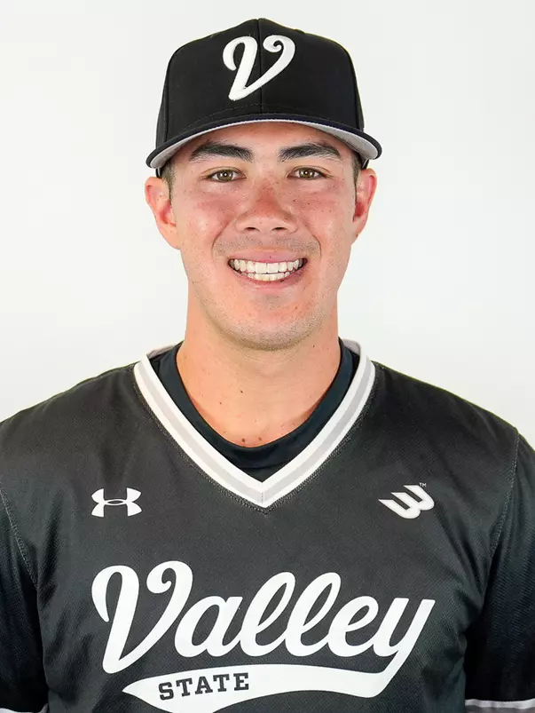 Mason Le 2024 Headshot