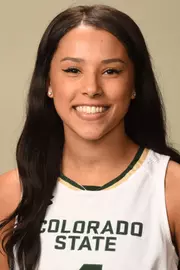 Edwards_Jordyn_2017_Web_Womens_Basketball