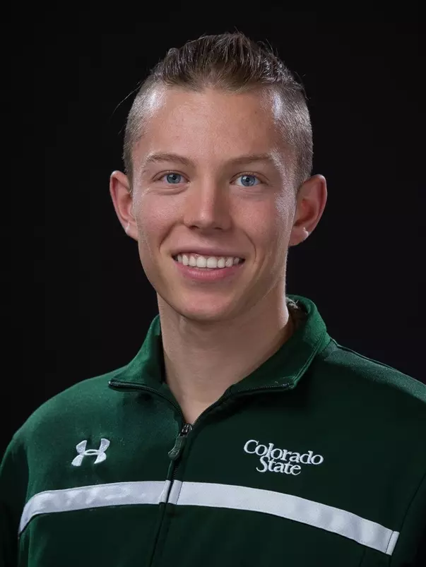 Carson Hume - 2016 Head Shot