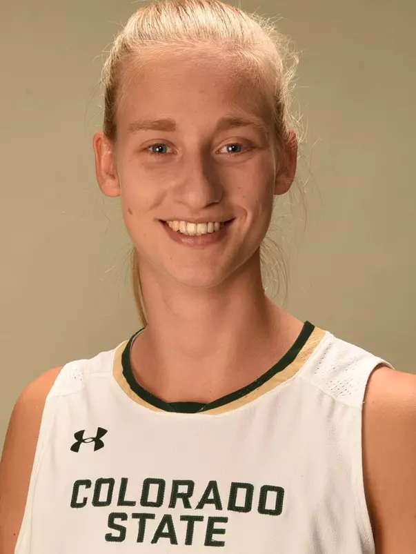 Svanholm-Lena-2018HeadshotWeb