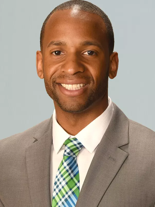 JR Blount - 2018-19 Headshot