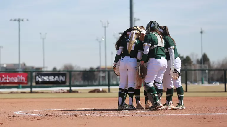 Rams enter poll at No. 25