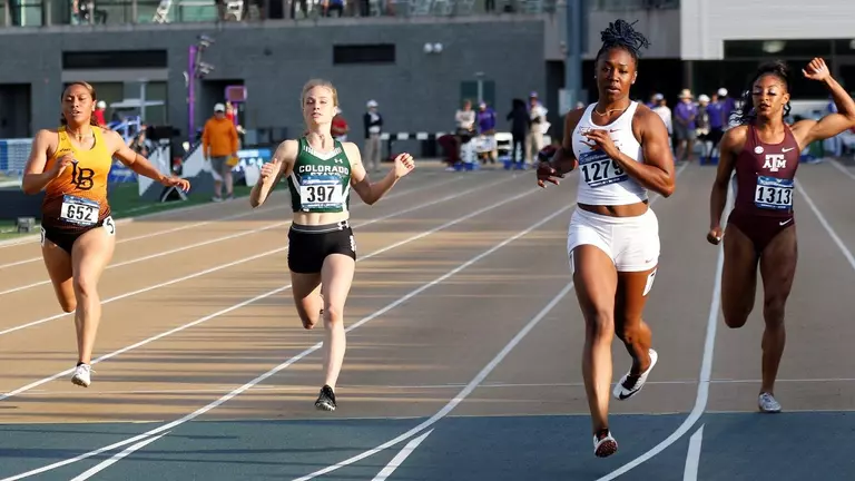 Jonsson just misses qualifying for NCAA Championships in hammer
