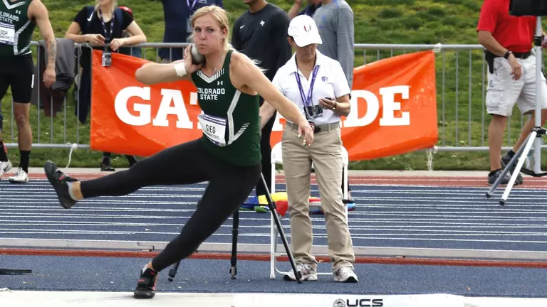 Under Sieg: Freshman tops field in women’s shot put for NCAA Championships berth