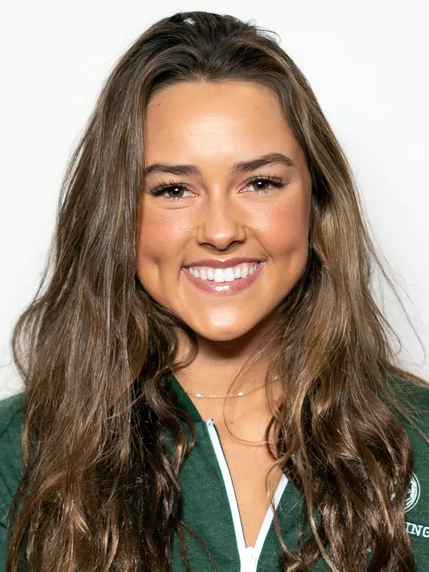 20-21 Head Shot Hannah Sykes