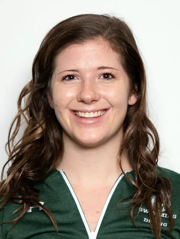 20-21 Head Shots Rachel Holland