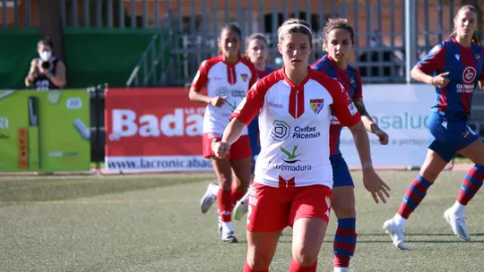 Shooting a Bit Blind, Lordemann Hits Her Professional Mark