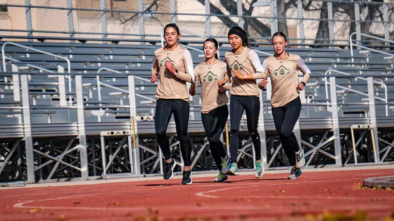 Cross Country Women Earn At-Large Bid for NCAAs