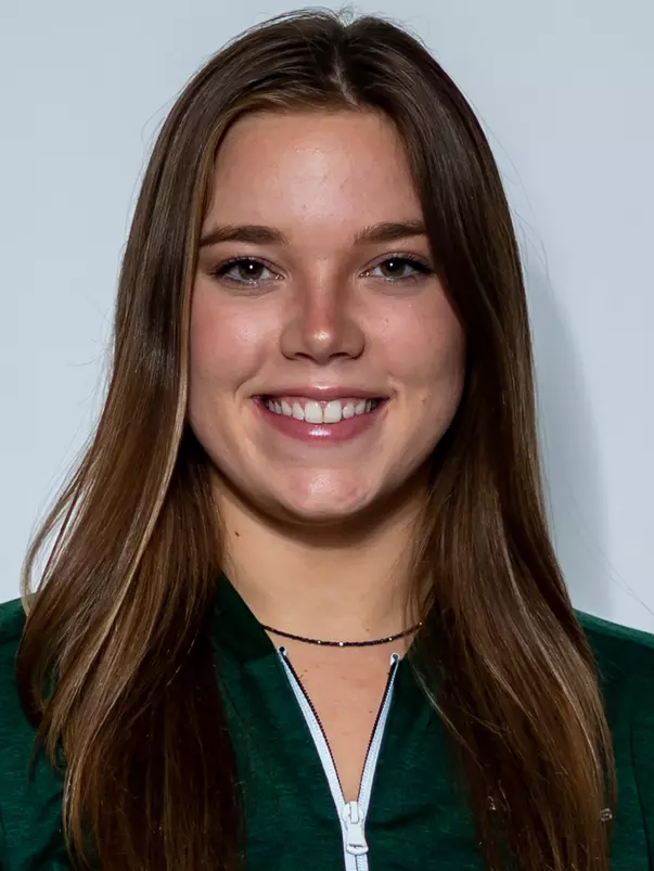 21-22 Women's Swim & Dive head shots Amanda Hoffman