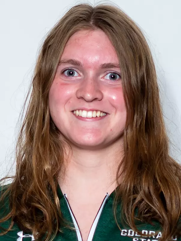 21-22 Women's Swim & Dive head shots Olivia LeBlanc
