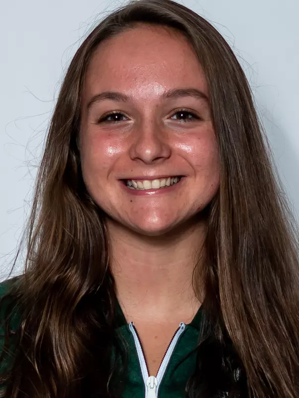 21-22 Women's Swim & Dive head shots Caroline Perry