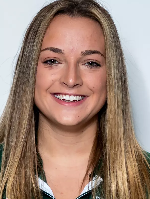 21-22 Women's Swim & Dive head shots Braeden Shaffer