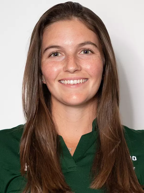 Gabby Minier- 2021-22 Headshot