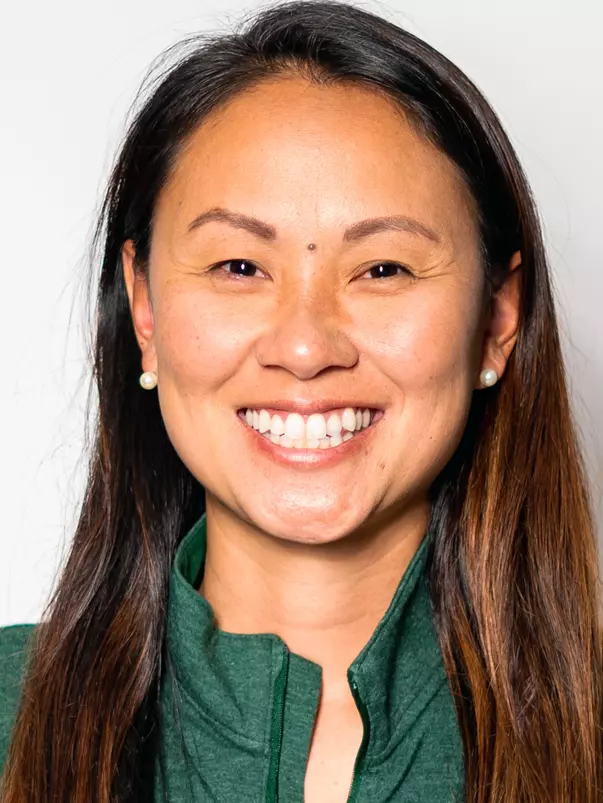 Mai-Ly Tran 2021-22 head shot