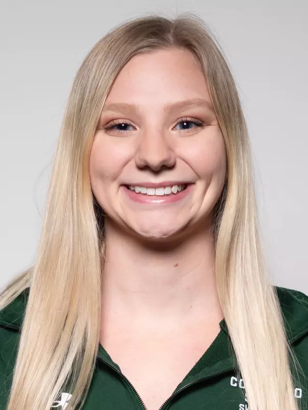 22-23 S&D Head Shots Sarah Mundy