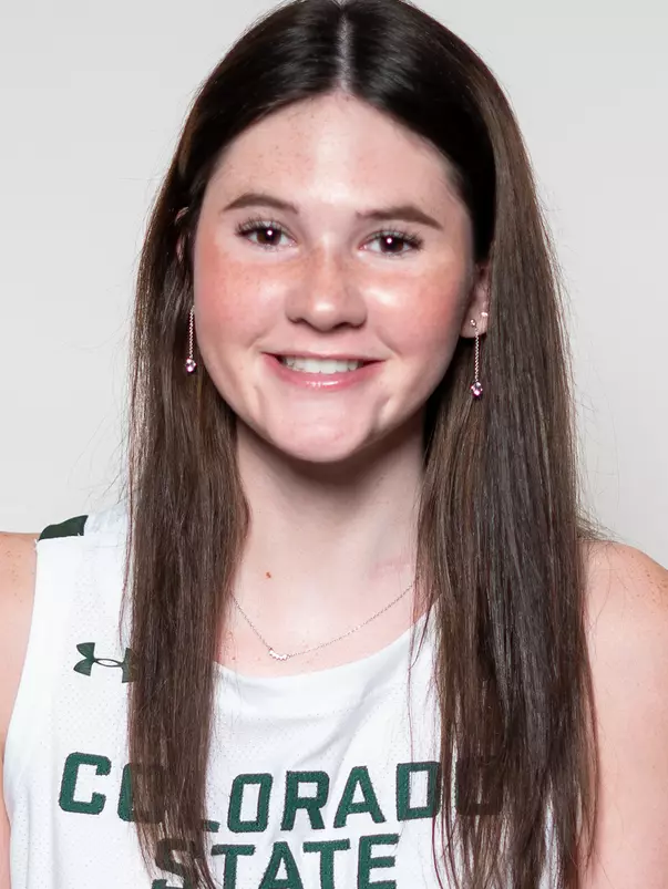 Taylor Ray 2022-23 Headshot