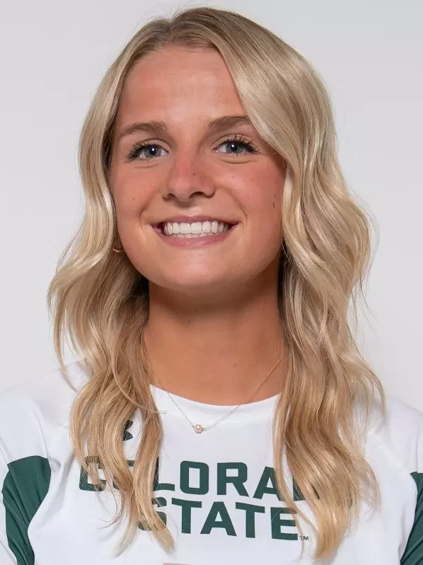 Ruby Kayser Headshot