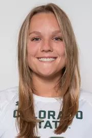 Anna Porter Headshot
