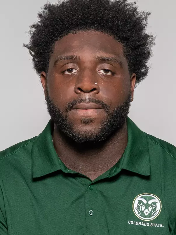 Tyler Quinn Headshot 2023