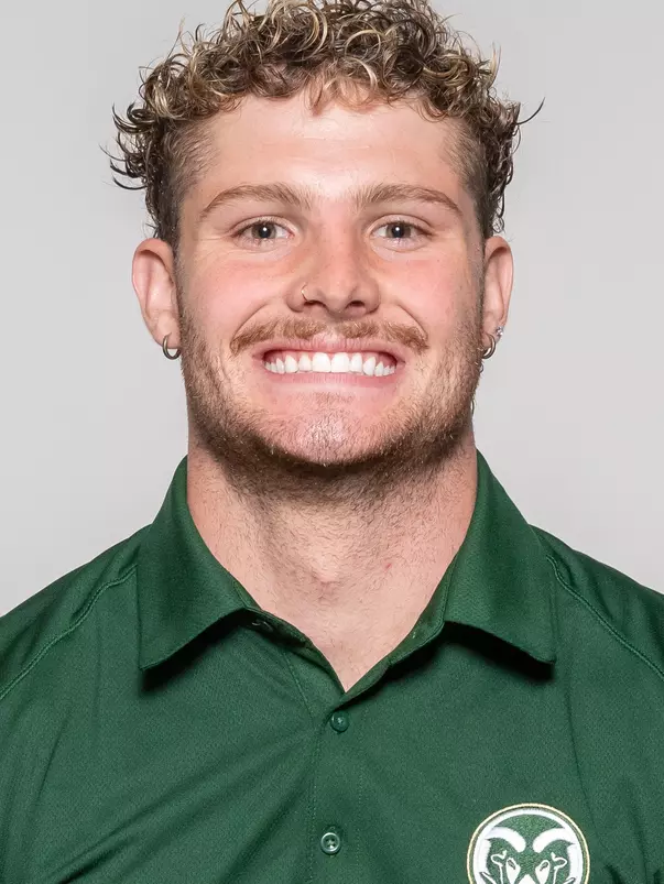 Vann Schield Headshot 2023