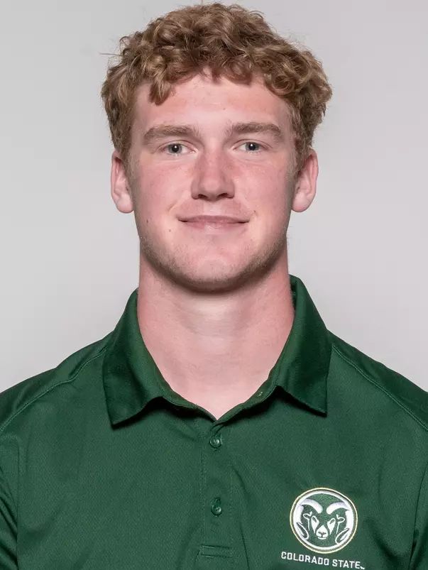 Ashton Wolff Headshot 2023