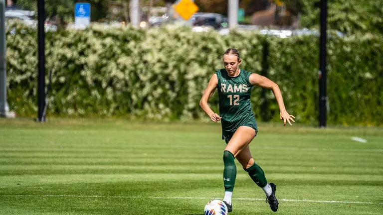 Carlson Earns Spot in Top 100 Freshman Rankings