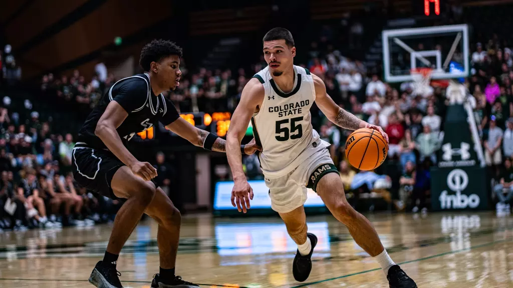 Image related to Men’s Basketball Heads to Windy City