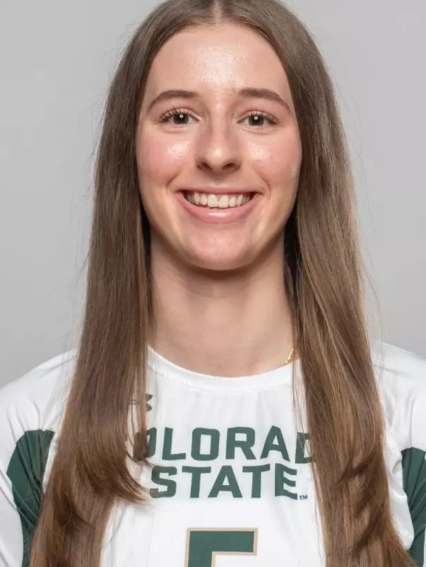 Sofia Zabjek Headshot